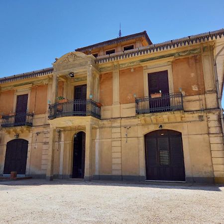 Casolare Del Toscano Country Rooms Caltagirone Exterior foto